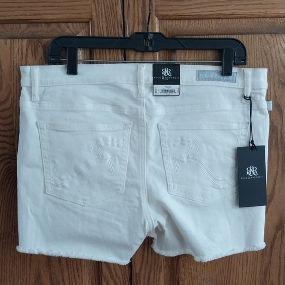 Rock & Republic NWT‎ Women's Hula Denim Cutoff Shorts Size 12 White Frayed Hem